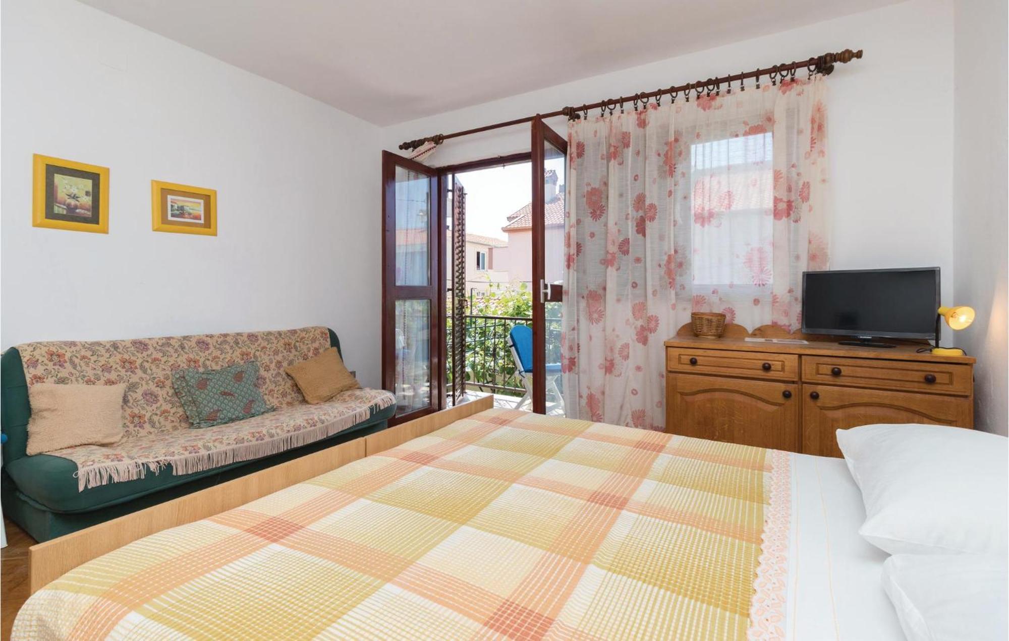 Nice Apartment In Zadar With Wifi Dış mekan fotoğraf